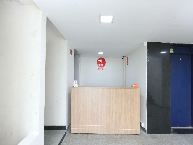 Oyo Flagship 14716 Omr Kelambakkam Hotel Chennai Eksteriør billede