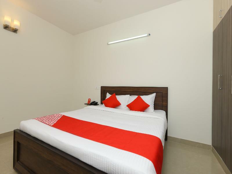 Oyo Flagship 14716 Omr Kelambakkam Hotel Chennai Eksteriør billede